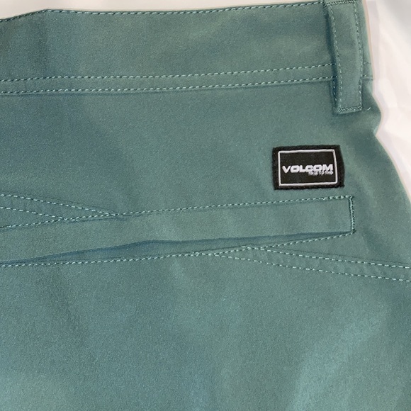 NWT!! Volcom Frickin Cross Shred Hybrid Shorts Size 36 - Picture 7 of 9